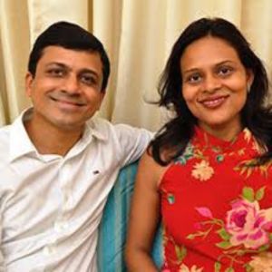 Speaker - Dr. Sachindra und Dr. Bawisha Joshi