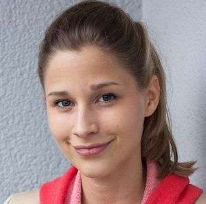 Speaker - Giulia Enders